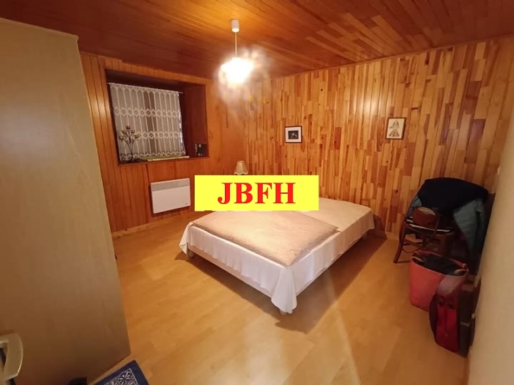3 bed stone house for sale near Bonen