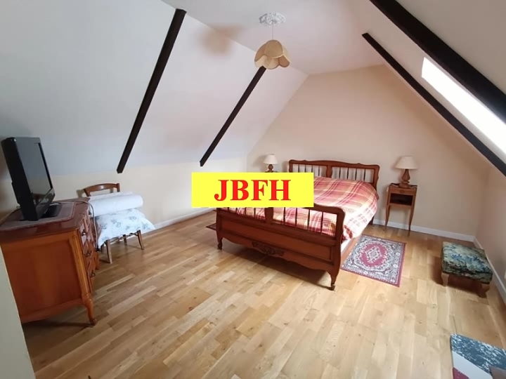 3 bed stone house for sale near Bonen
