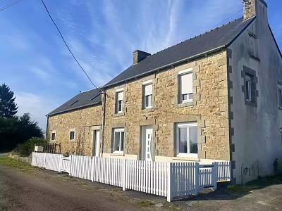 4 bed stone house for sale near Caribet