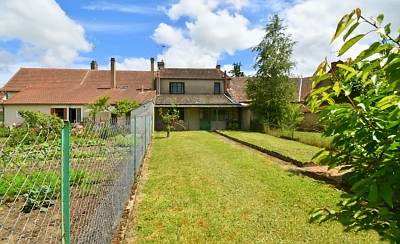 2 bed stone house for sale near SOUTH INDRE and SOUTH CHER and NORTH CREUSE