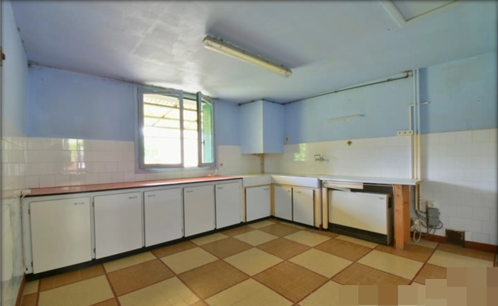 2 bed stone house for sale near SOUTH INDRE and SOUTH CHER and NORTH CREUSE