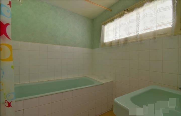 2 bed stone house for sale near SOUTH INDRE and SOUTH CHER and NORTH CREUSE