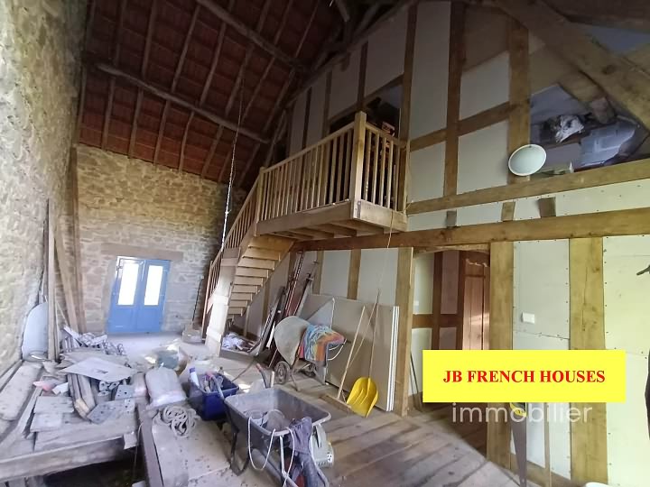 Château to renovate near Farges