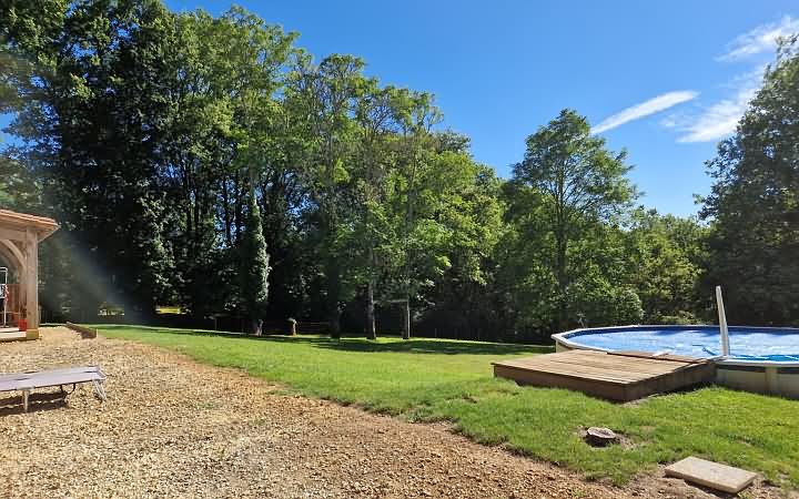 4 bed stone house for sale near Castels