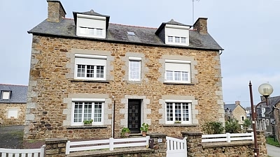 7 bed stone house for sale near Lantic