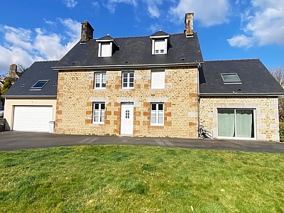 6 bed stone house for sale near Burcy