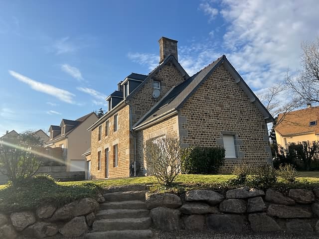 6 bed stone house for sale near Burcy