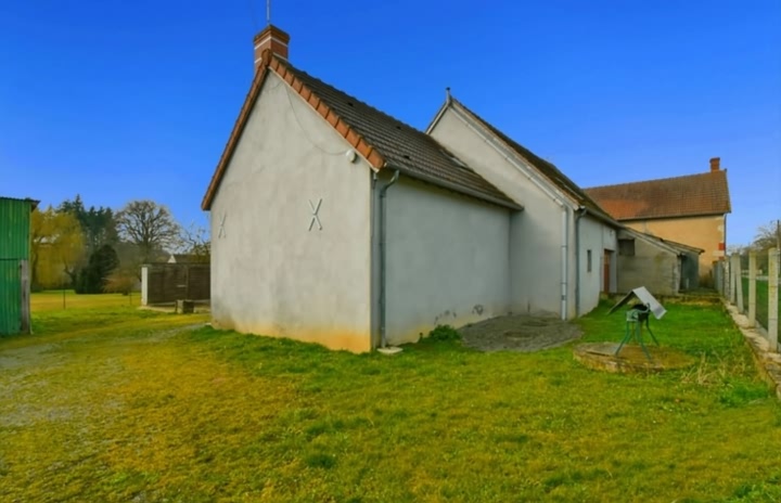 1 bed stone house for sale near SOUTH INDRE and SOUTH CHER and NORTH CREUSE