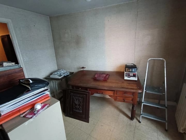 4 bed stone house for sale near Perret