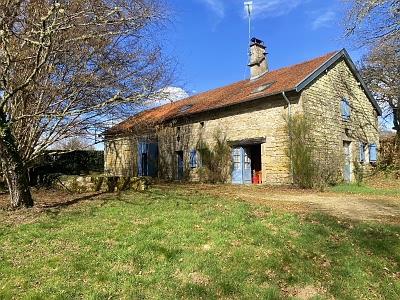 2 bed château for sale near Bujaleuf