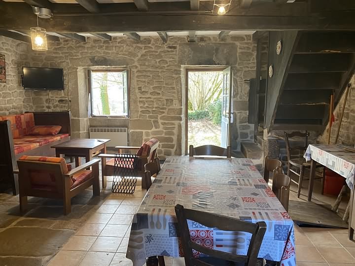2 bed château for sale near Bujaleuf