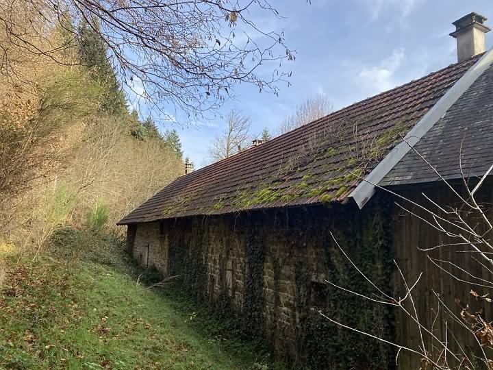4 bed stone house for sale near Viam
