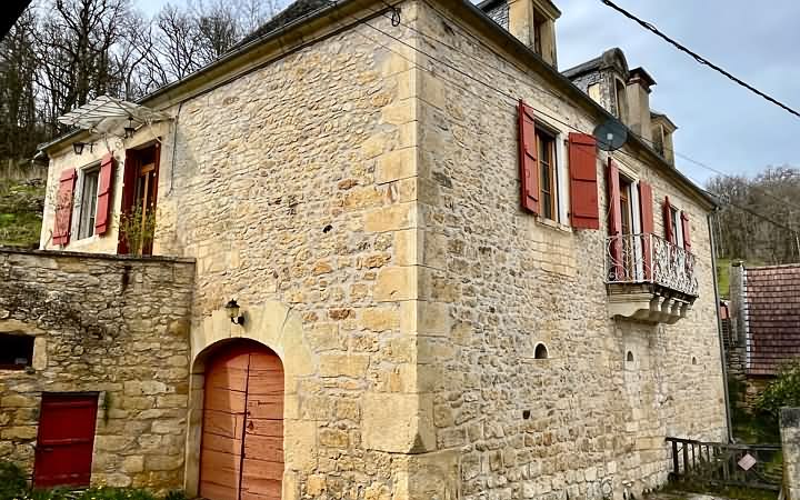 2 bed stone house for sale near Aubas