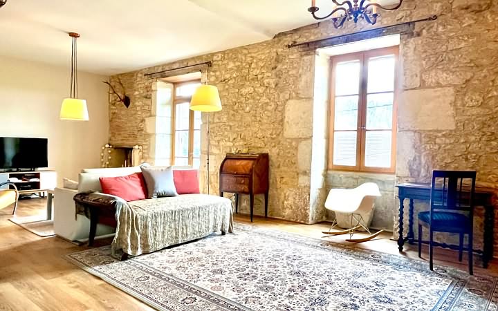 2 bed stone house for sale near Aubas