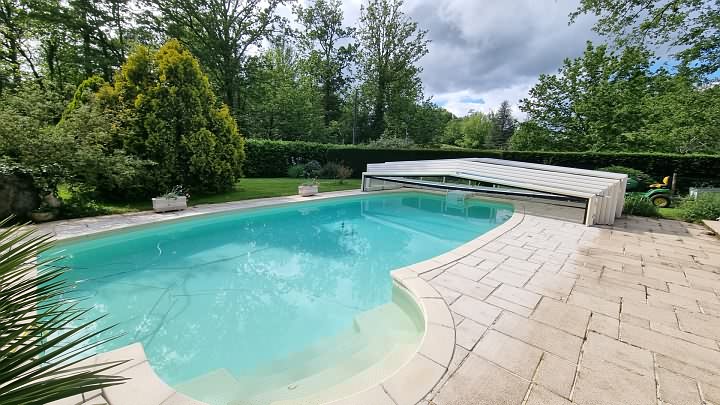 4 bed stone house for sale near Goulat