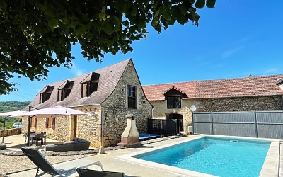 5 bed stone house for sale near Aubas