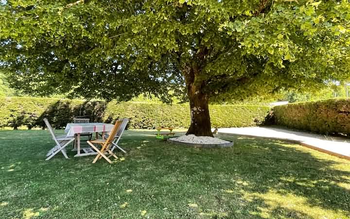 5 bed stone house for sale near Aubas