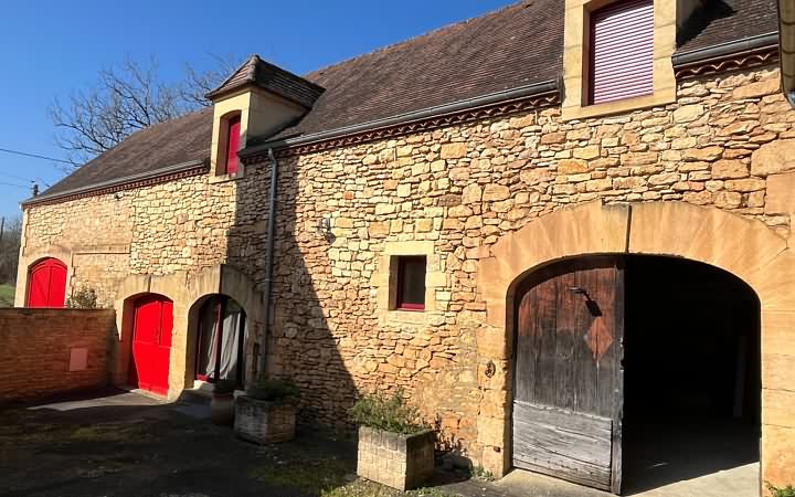 2 bed stone house for sale near Aubas