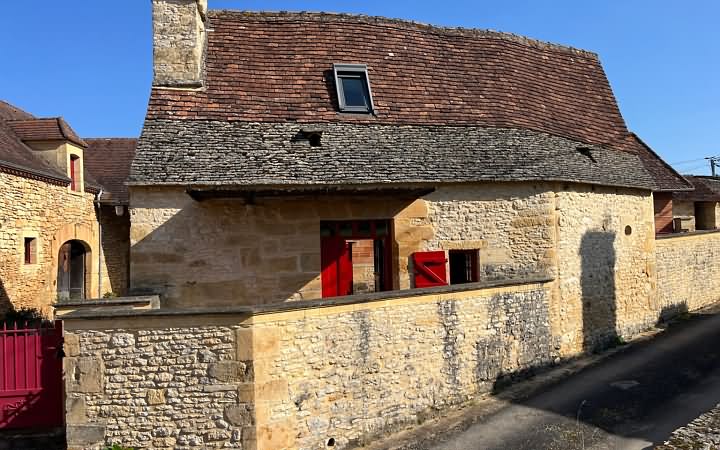 2 bed stone house for sale near Aubas