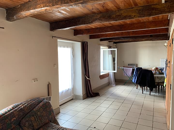 2 bed stone house for sale near Pays de Glazik