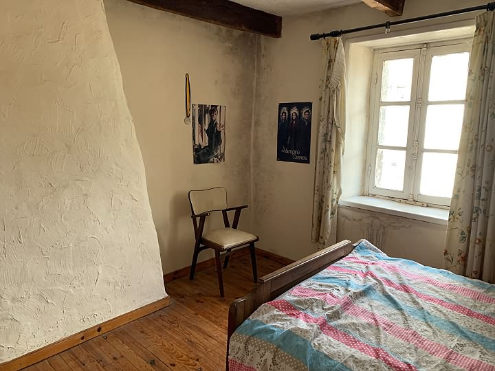 2 bed stone house for sale near Pays de Glazik