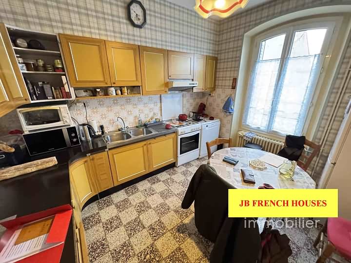3 bed stone house for sale near Glénic