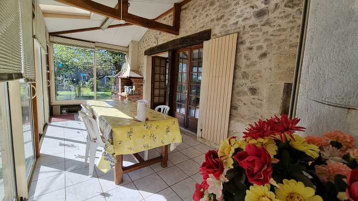 3 bed stone house for sale near Goulat