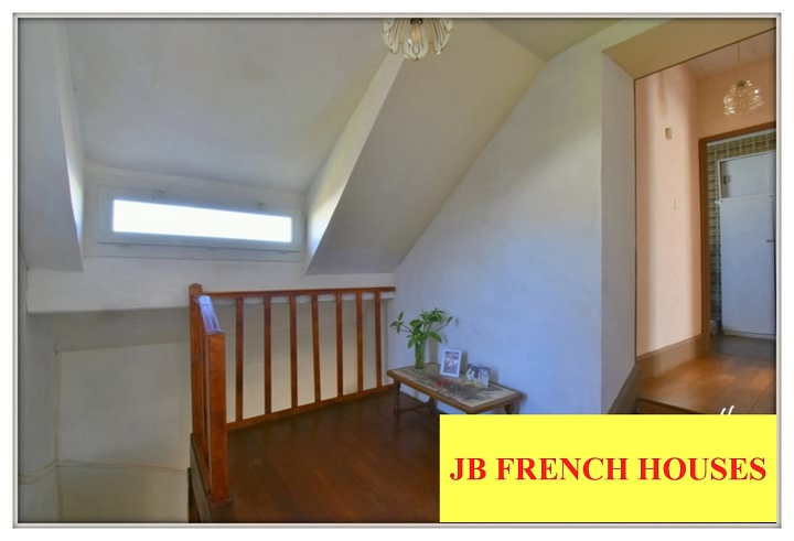2 bed stone house for sale near SOUTH INDRE and SOUTH CHER and NORTH CREUSE