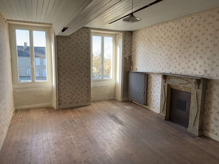 2 bed stone house for sale near Lesbois
