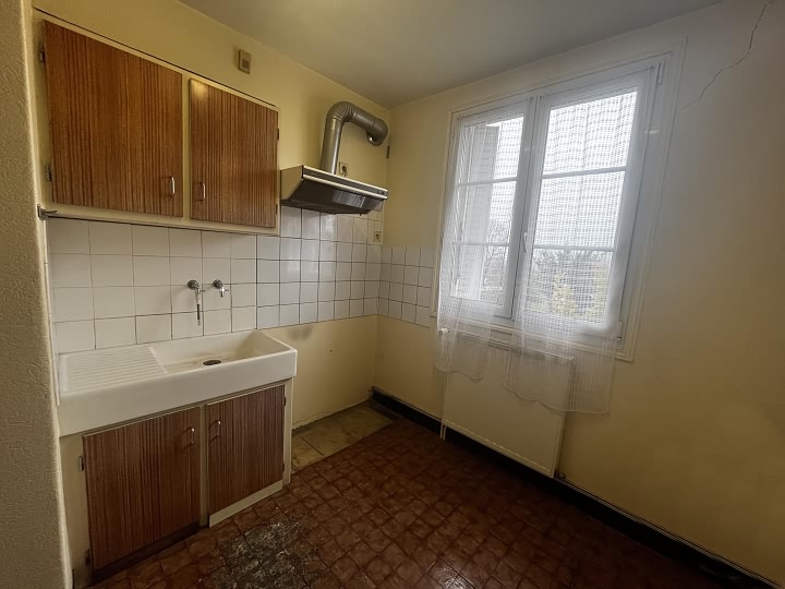 2 bed stone house for sale near Perrou