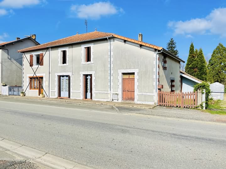 4 bed stone house for sale near Ansac Sur Vienne