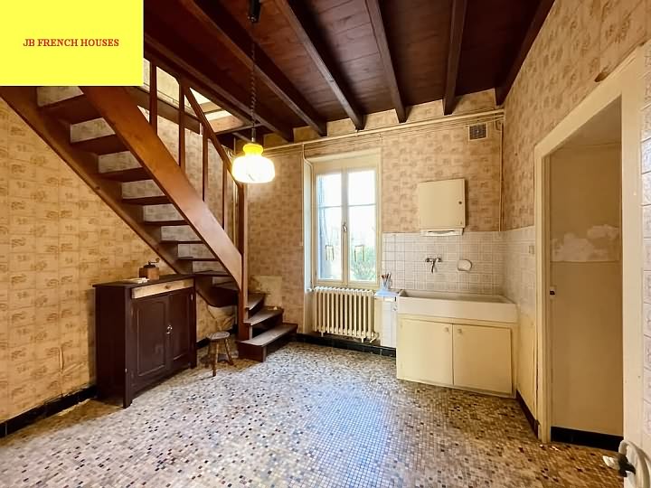4 bed stone house for sale near Ansac Sur Vienne