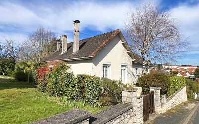 3 bed stone house for sale near Ajat