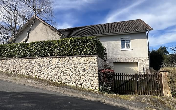 3 bed stone house for sale near Ajat