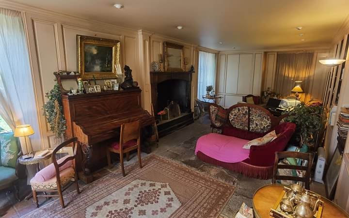 6 bed stone house for sale near Dordogne and Lot