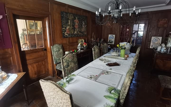 6 bed stone house for sale near Dordogne and Lot