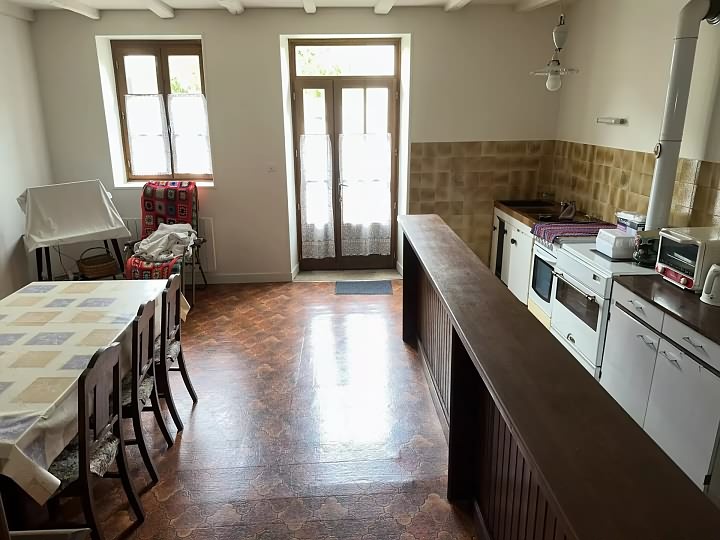 2 bed stone house for sale near Chez Vécant