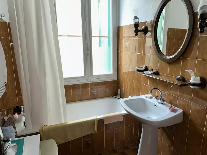 2 bed stone house for sale near Chez Vécant