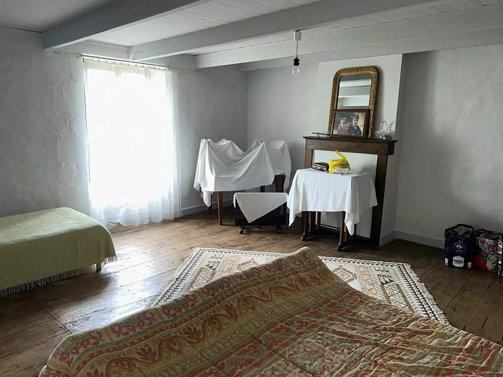 2 bed stone house for sale near Chez Vécant