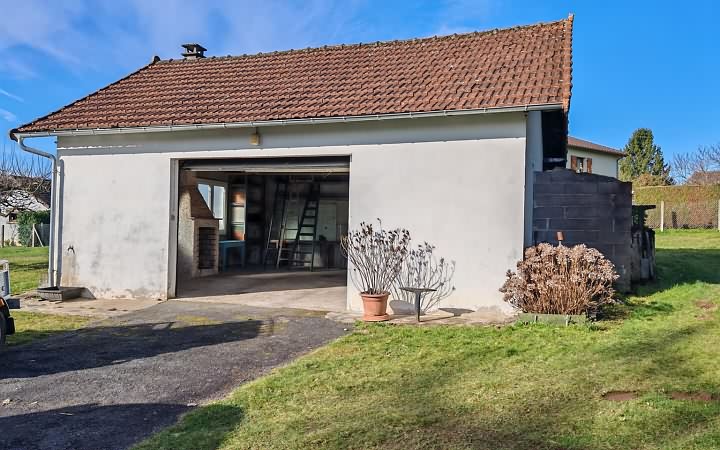 3 bed stone house for sale near Labey