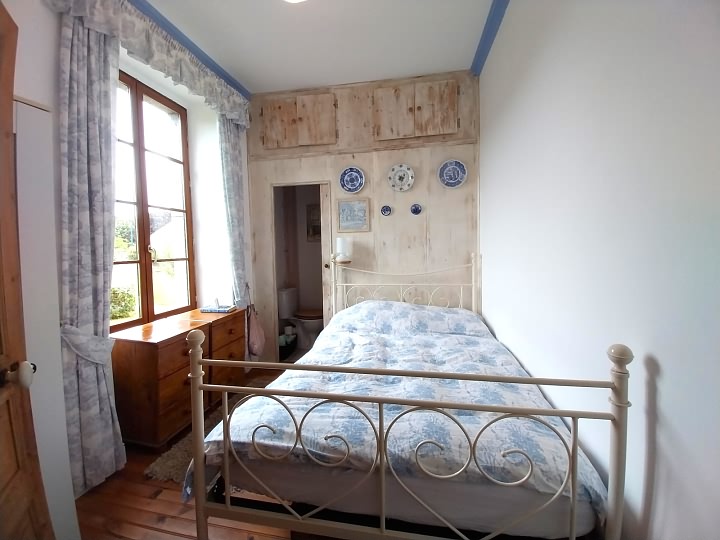 3 bed stone house for sale near Lesbois