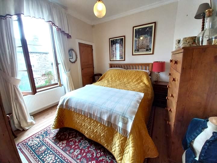 3 bed stone house for sale near Lesbois