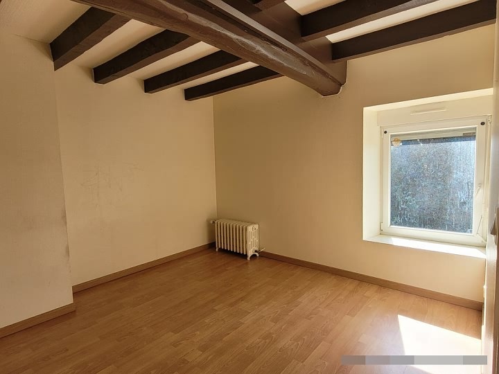 4 bed stone house for sale near Bion