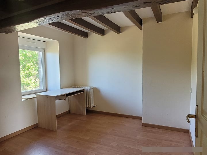 4 bed stone house for sale near Bion