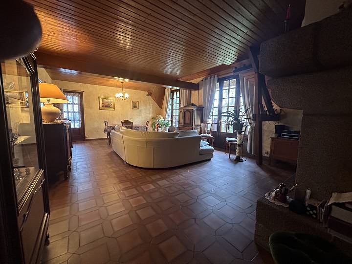 4 bed stone house for sale near Tréprel
