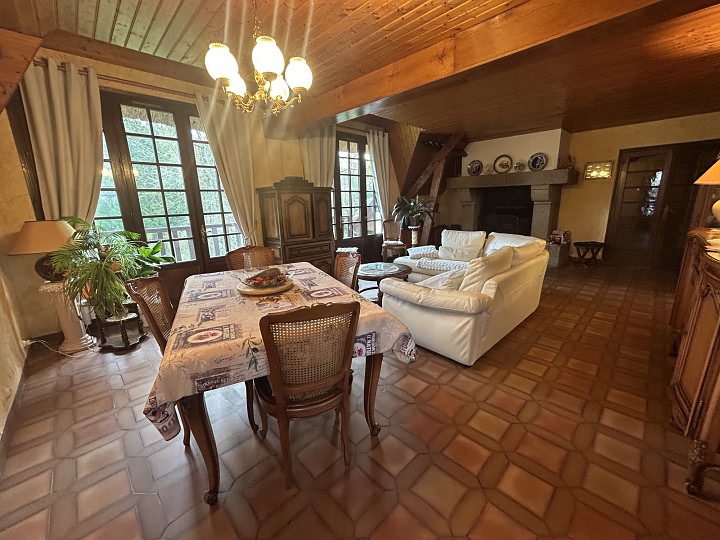 4 bed stone house for sale near Tréprel