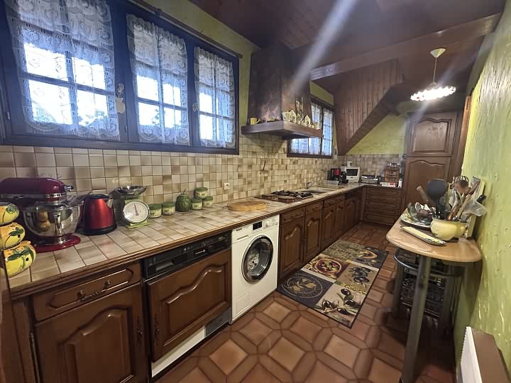 4 bed stone house for sale near Tréprel