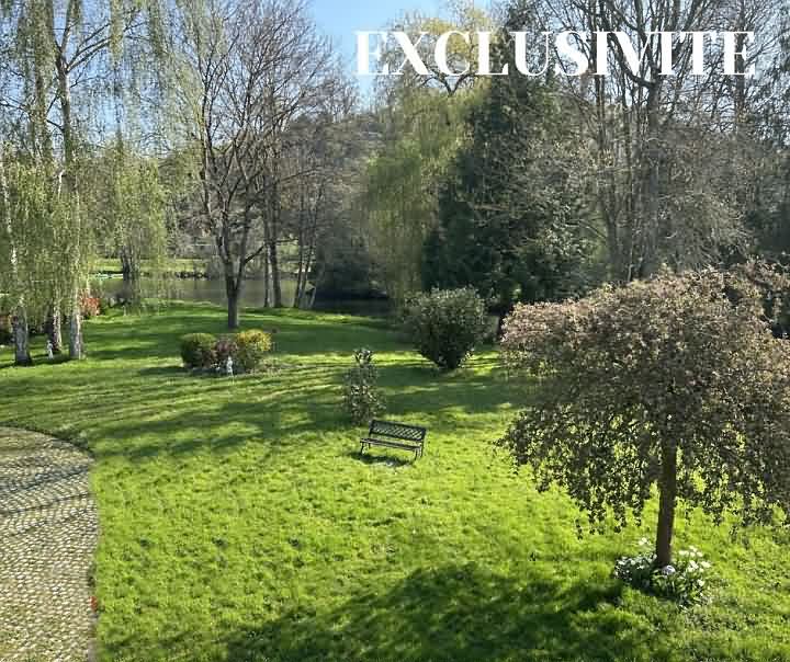 4 bed stone house for sale near Tréprel