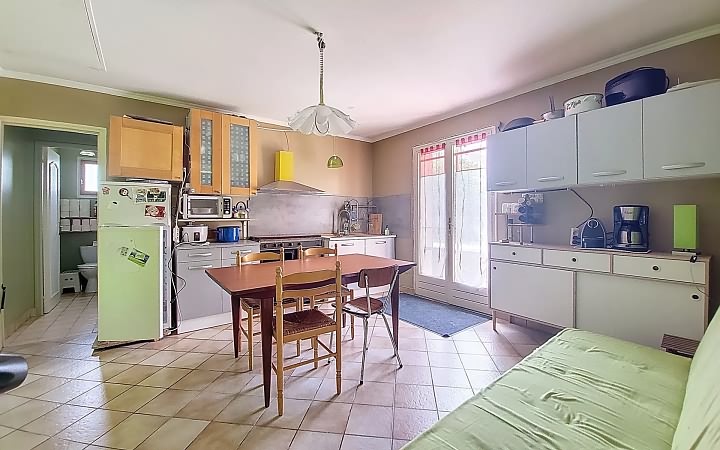 2 bed stone house for sale near Avent