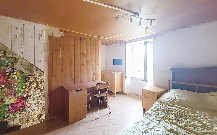2 bed stone house for sale near Avent